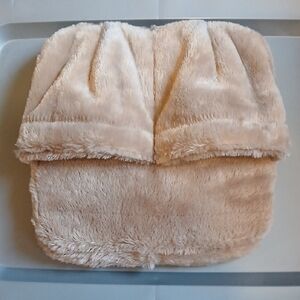 Plush Faux Fur Light Beige Spa Foot Massager *no Tag One Size